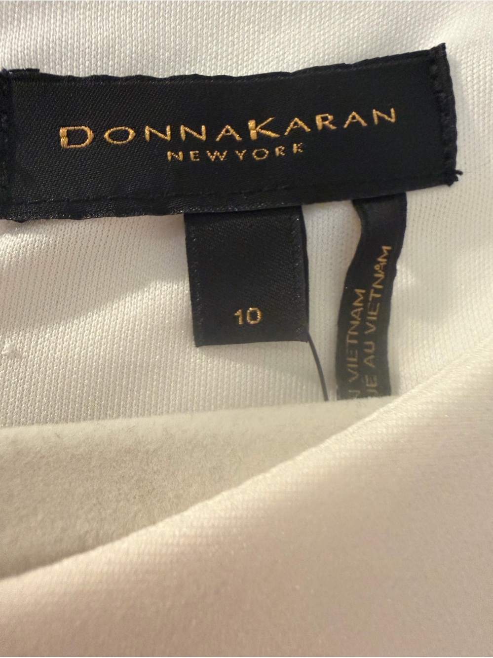 Donna Karan New York Ombre Pleated Sheath Dress with Belt size 10 NWT - Picture 5 of 11